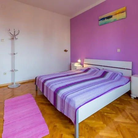 Sobol * Crikvenica